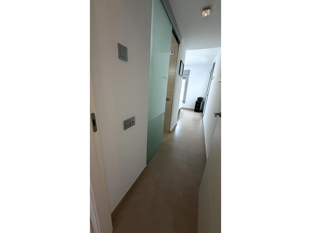 For sale - STUNNING 2 BED 2 BATH GROUND FLOOR APARTMENT -  - Alicante