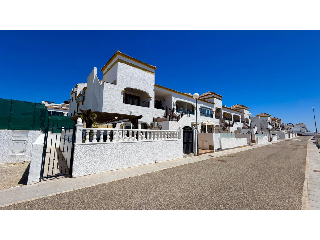 For sale - GROUND FLOOR 2 BED 1 BATH APARTMENT -  - Alicante