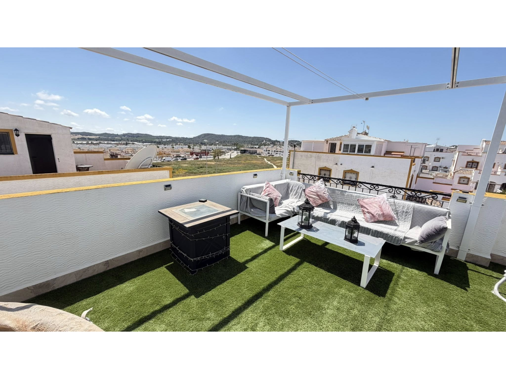 For sale - STUNNING 3 BED 2 BATH QUAD VILLA -  - Alicante