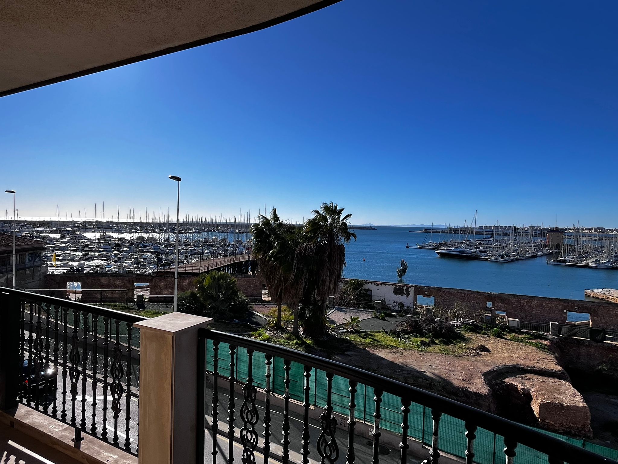 For sale - 3 Bedroom 2 Bathroom Apartment in Torrevieja - Torrevieja - Alicante