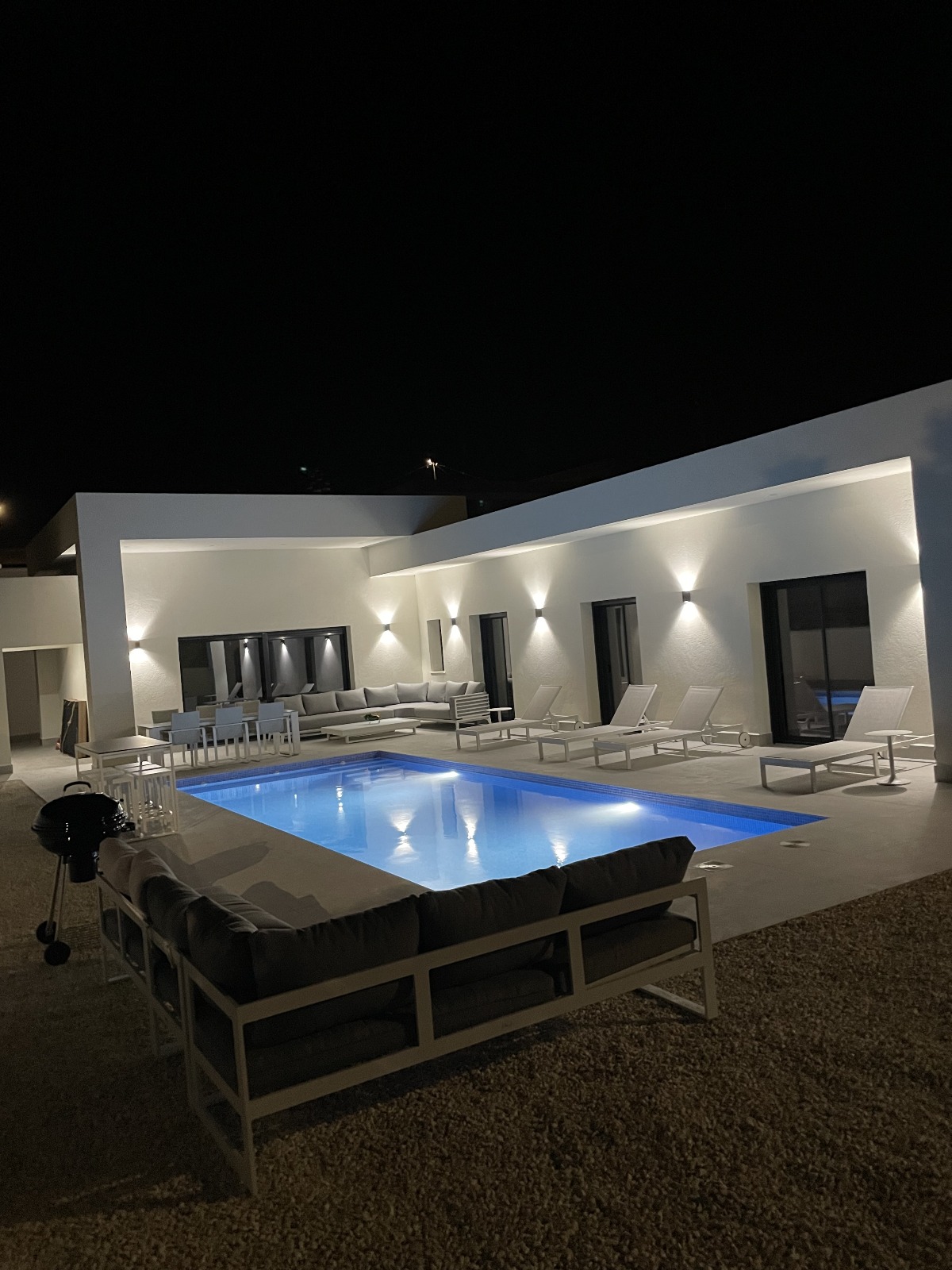 For sale - 3 Bedroom 2 Bathroom  in la Romana - la Romana - Alicante