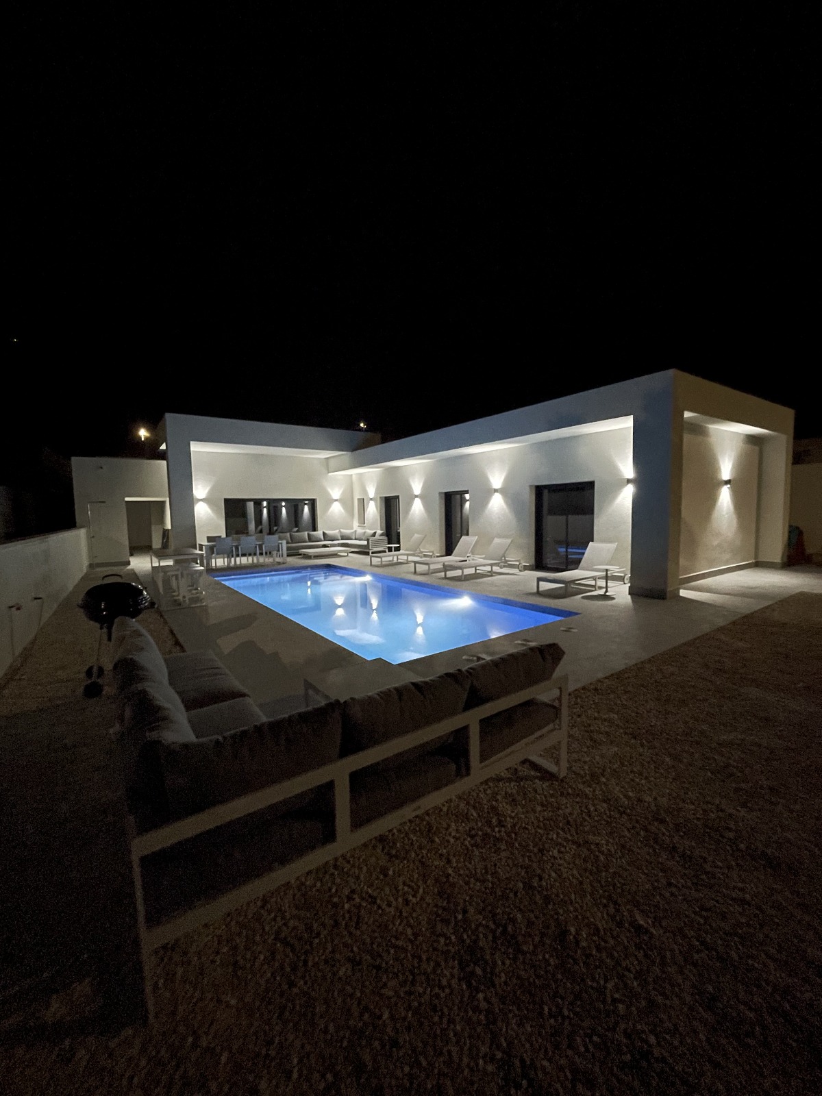 For sale - 3 Bedroom 2 Bathroom  in la Romana - la Romana - Alicante
