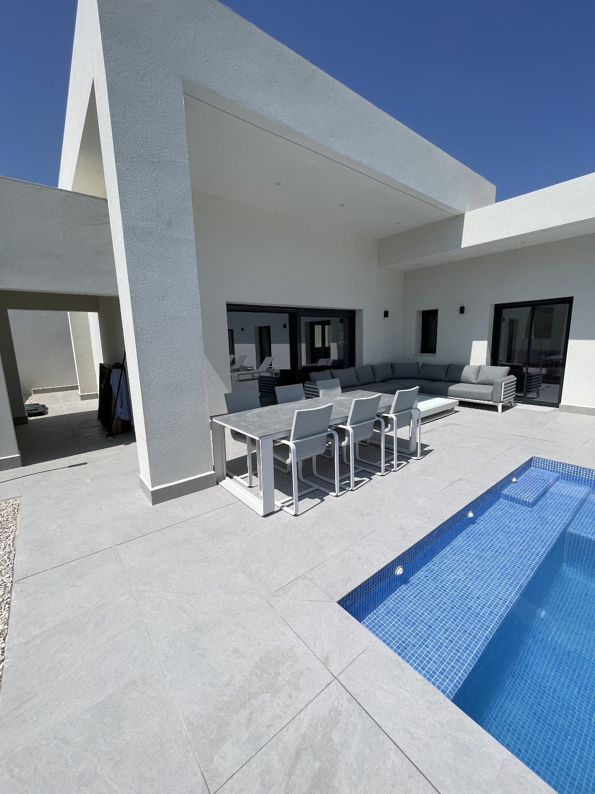 For sale - 3 Bedroom 2 Bathroom  in la Romana - la Romana - Alicante