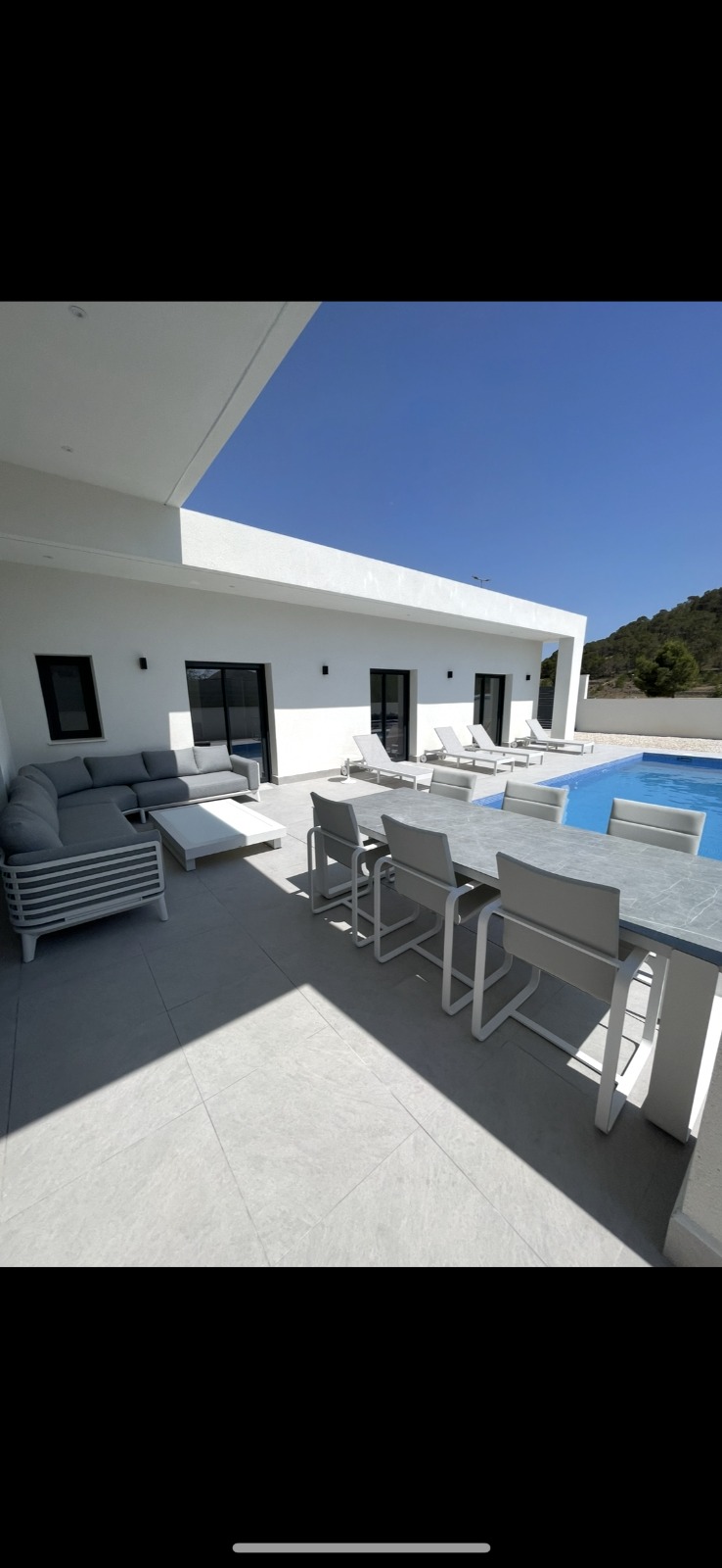 For sale - 3 Bedroom 2 Bathroom  in la Romana - la Romana - Alicante