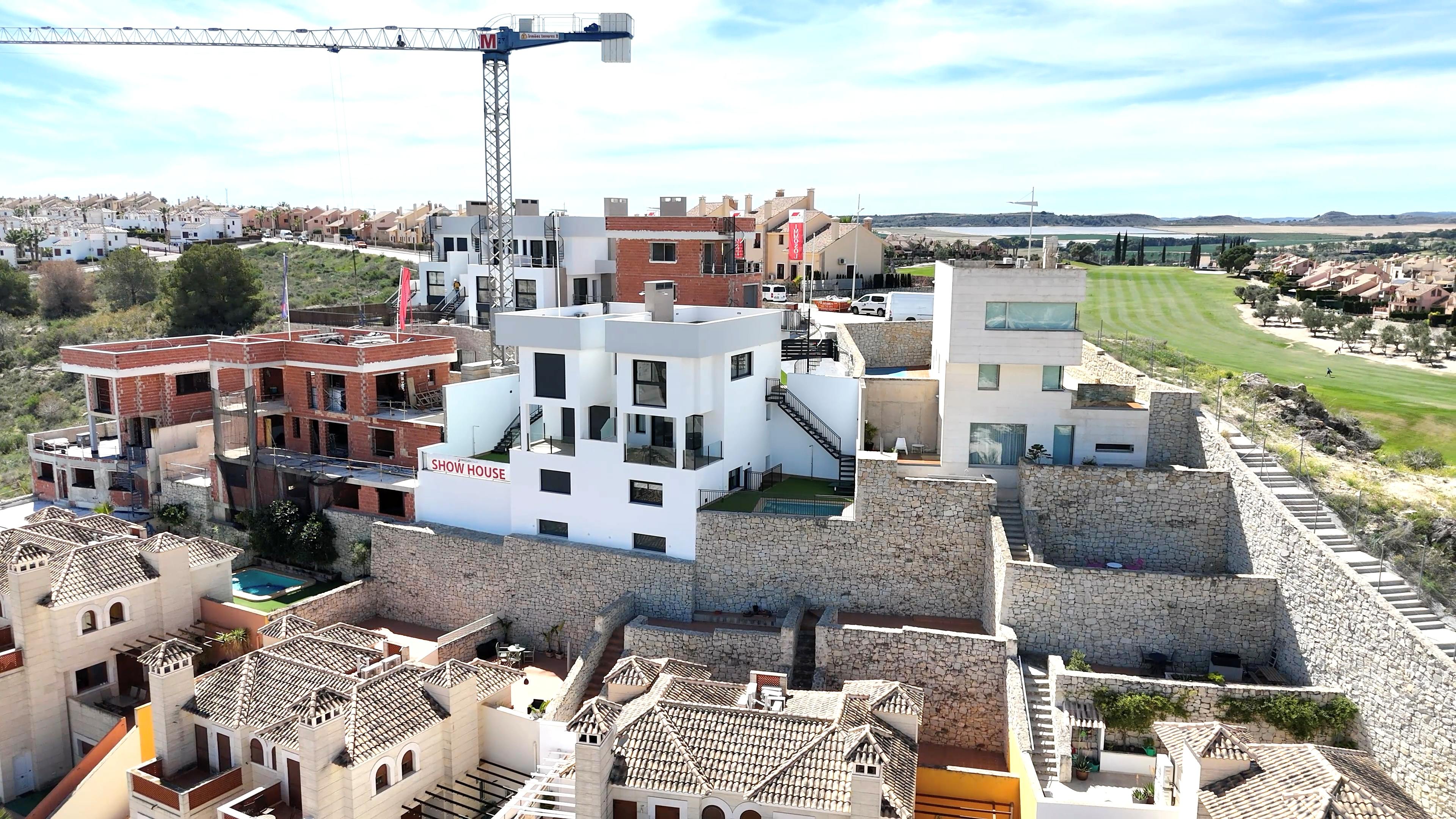 For sale - 6 Bedroom 4 Bathroom detached in La Finca Golf - La Finca Golf  - Alicante