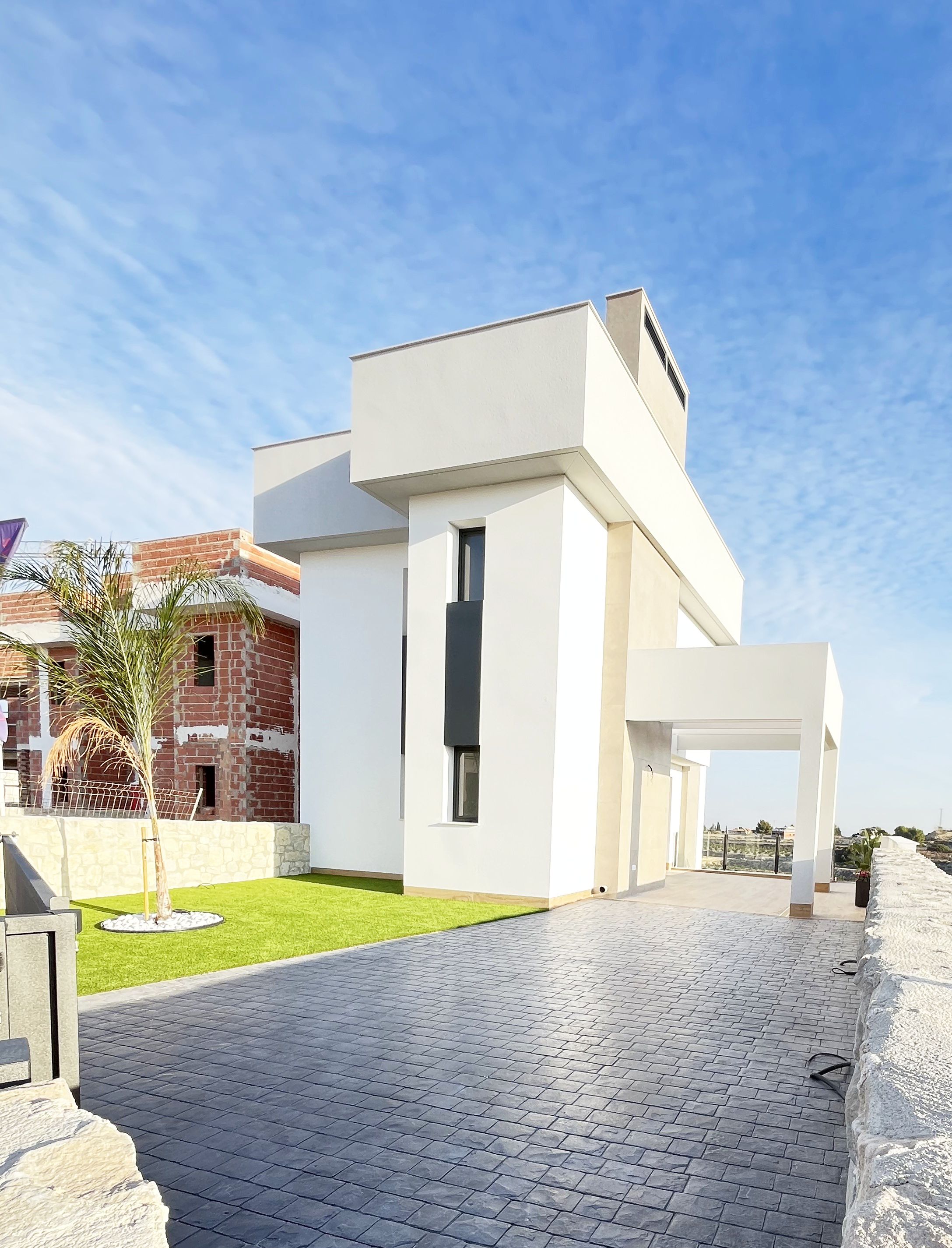 For sale - 6 Bedroom 4 Bathroom detached in La Finca Golf - La Finca Golf  - Alicante