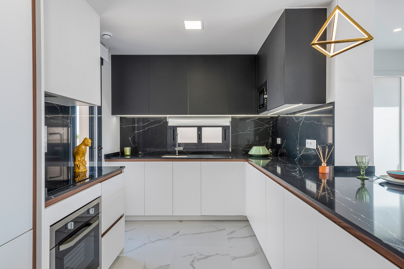 For sale - 3 Bedroom 2 Bathroom high-bungalow in San Miguel de Salinas - San Miguel de Salinas  - Alicante